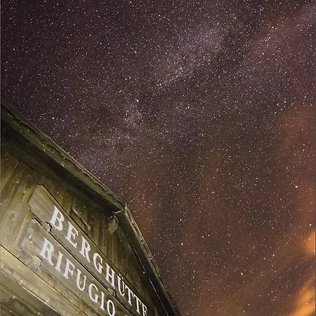 Rifugio 2000 *