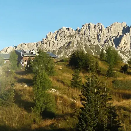 Rifugio 2000 Hostel