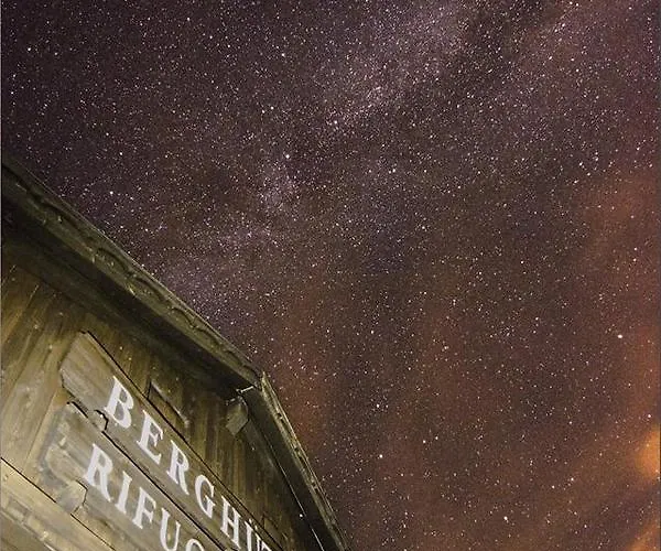 Rifugio 2000 *